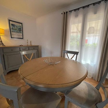 Confortable Villa De Vacances Entre Nimes, Le Pont Du Gard, Uzes, Arles, Avignon มาร์เกอริตต์ ภายนอก รูปภาพ