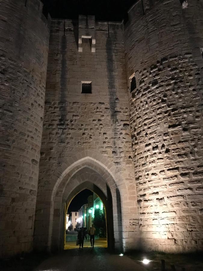 Confortable Villa De Vacances Entre Nimes, Le Pont Du Gard, Uzes, Arles, Avignon มาร์เกอริตต์ ภายนอก รูปภาพ