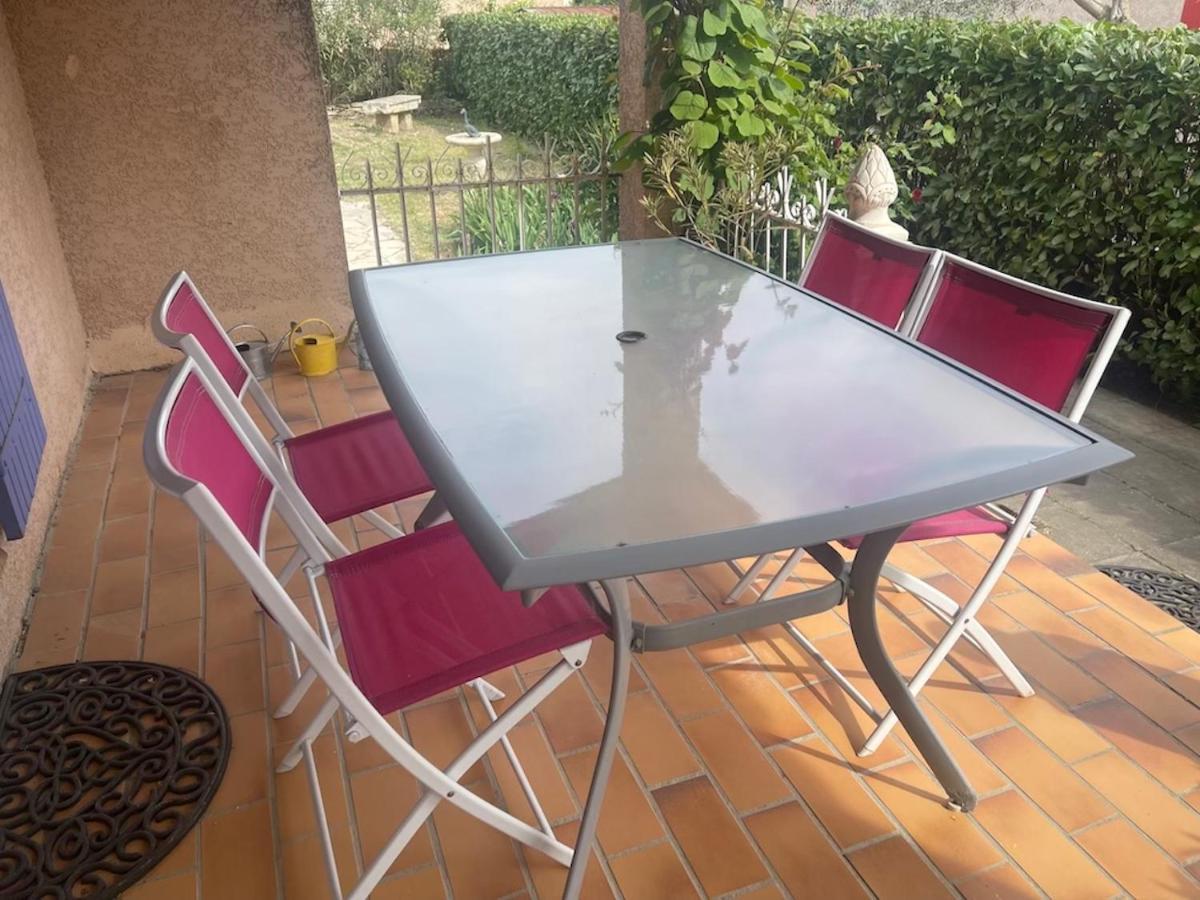 Confortable Villa De Vacances Entre Nimes, Le Pont Du Gard, Uzes, Arles, Avignon มาร์เกอริตต์ ภายนอก รูปภาพ